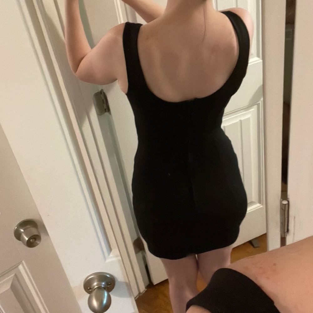 Black and White Color Block Mod Style dress - Picture 2 of 3